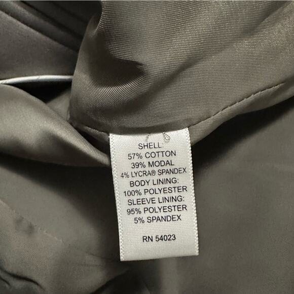 Banana Republic Gray Blazer 2 Button Long Sleeve Office Career Women’s 2 - Picture 4 of 4